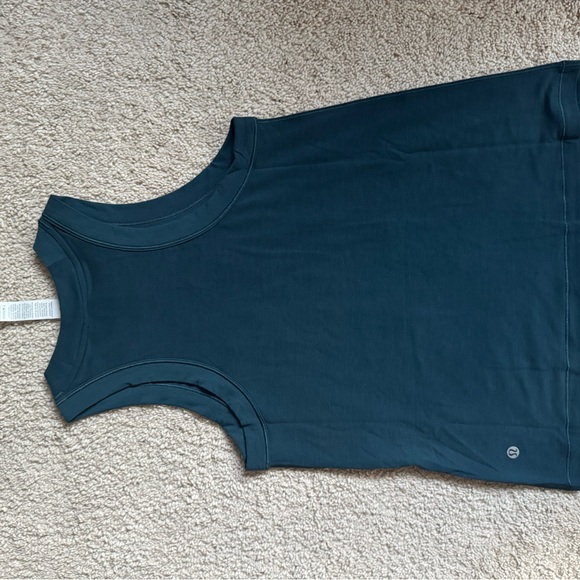 Lululemon Training Tank - Picture 2 of 4
